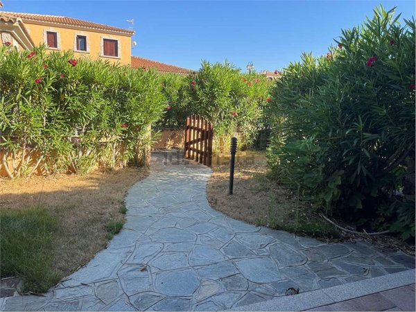 casa indipendente in vendita a San Teodoro(SS) in zona San Teodoro centro