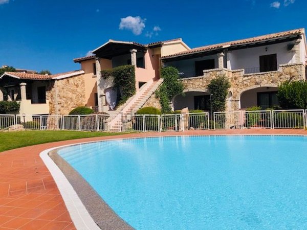 appartamento in vendita a San Teodoro(SS) in zona Monte Petrosu