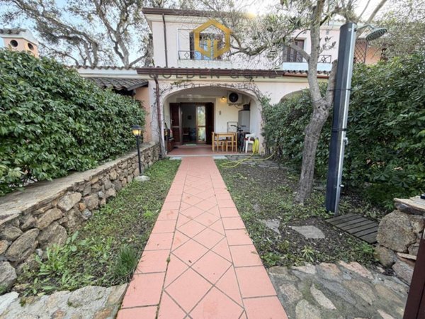 casa indipendente in vendita a San Teodoro(SS) in zona San Teodoro centro