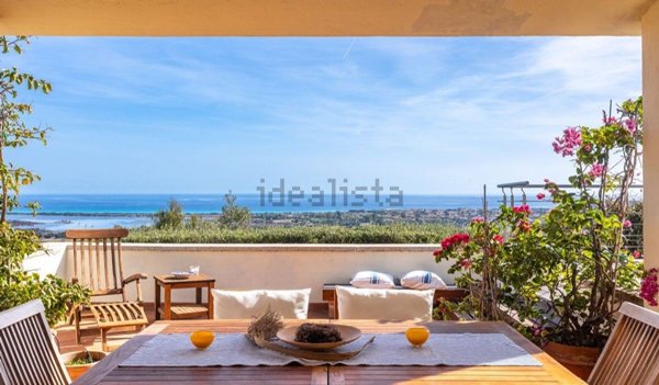 casa indipendente in vendita a San Teodoro(SS)