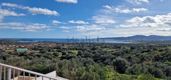casa indipendente in vendita a San Teodoro(SS) in zona Lu Fraili