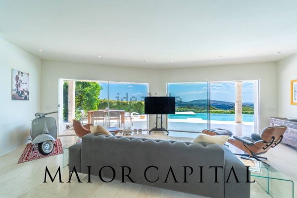 casa indipendente in vendita a San Teodoro(SS) in zona Monte Petrosu