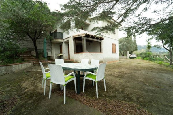 casa indipendente in vendita a San Teodoro(SS) in zona Suaredda / La Traversa