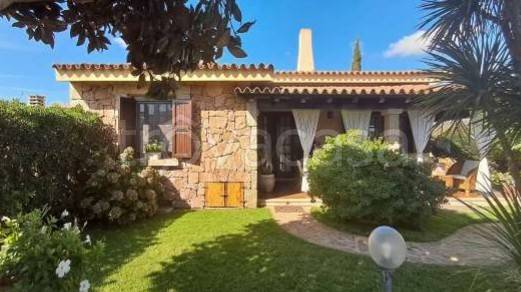 casa indipendente in vendita a San Teodoro(SS)