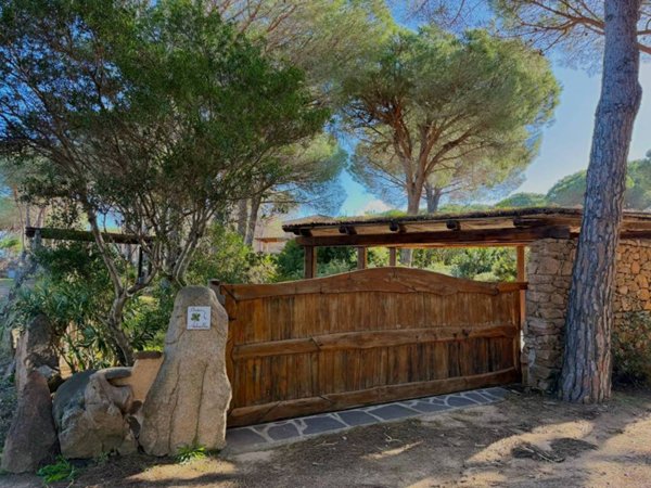 casa indipendente in vendita a San Teodoro(SS) in zona Capo Coda Cavallo