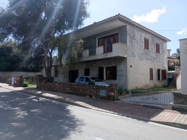 casa indipendente in vendita a San Teodoro(SS) in zona San Teodoro centro
