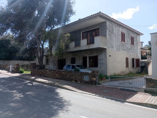 casa indipendente in vendita a San Teodoro(SS) in zona San Teodoro centro