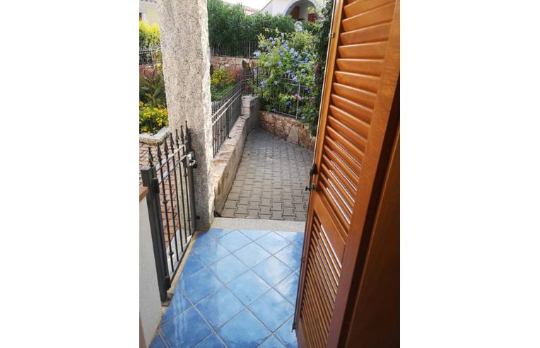 casa indipendente in vendita a San Teodoro(SS) in zona Lu Fraili