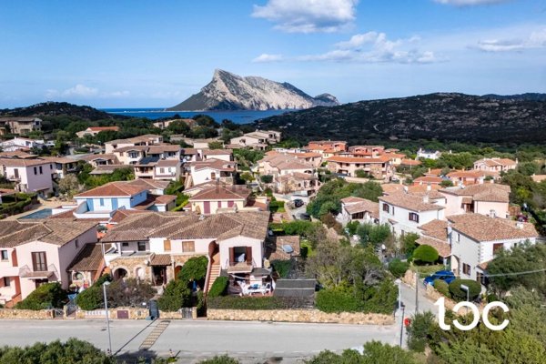 appartamento in vendita a San Teodoro(SS) in zona Monte Petrosu