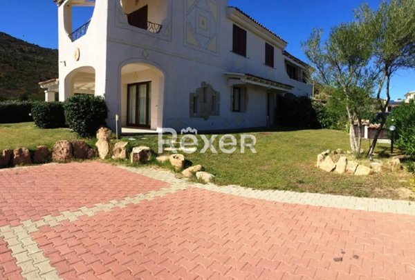 casa indipendente in vendita a San Teodoro(SS)