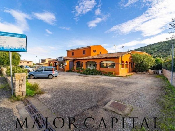 negozio in vendita a San Teodoro(SS)