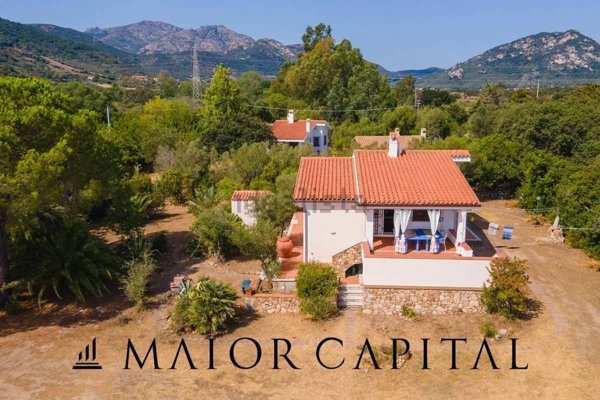 casa indipendente in vendita a San Teodoro(SS)