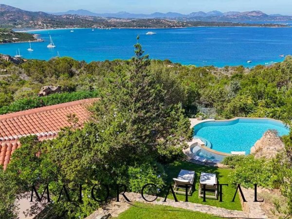 casa indipendente in vendita a San Teodoro(SS) in zona Monte Petrosu