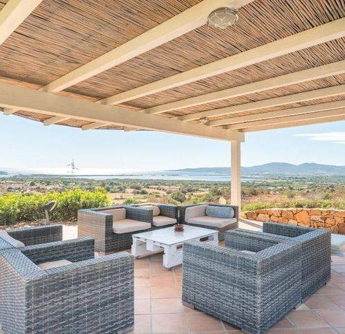 casa indipendente in vendita a San Teodoro(SS)