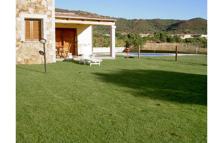 casa indipendente in vendita a San Teodoro(SS) in zona Lu Fraili