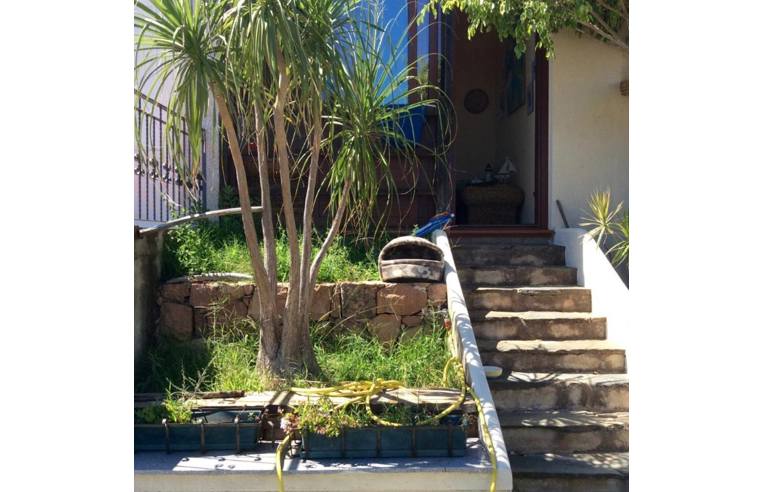 casa indipendente in vendita a San Teodoro(SS) in zona Costa Caddu