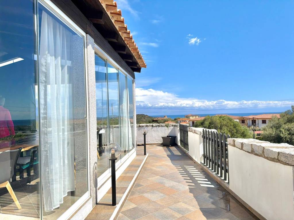 casa indipendente in vendita a San Teodoro(SS) in zona Lu Fraili