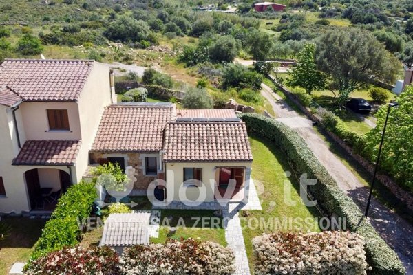 casa indipendente in vendita a San Teodoro(SS) in zona Lu Impostu