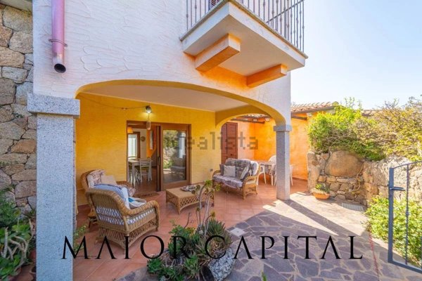 casa indipendente in vendita a San Teodoro(SS) in zona La Cinta