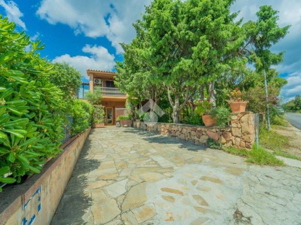 casa indipendente in vendita a San Teodoro(SS) in zona San Teodoro centro