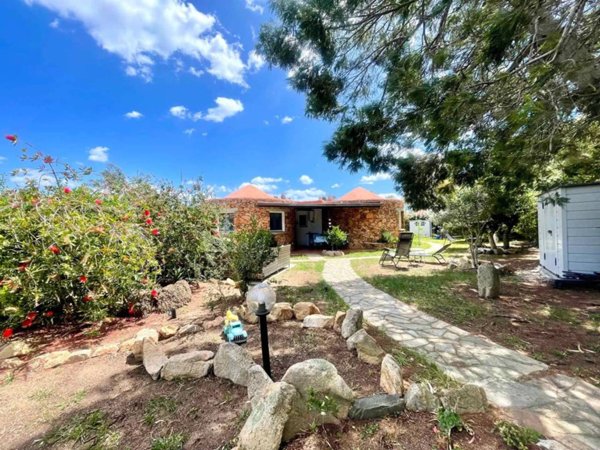 casa indipendente in vendita a San Teodoro(SS) in zona Capo Coda Cavallo