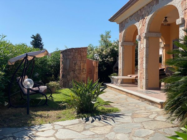 appartamento in vendita a San Teodoro(SS) in zona La Cinta