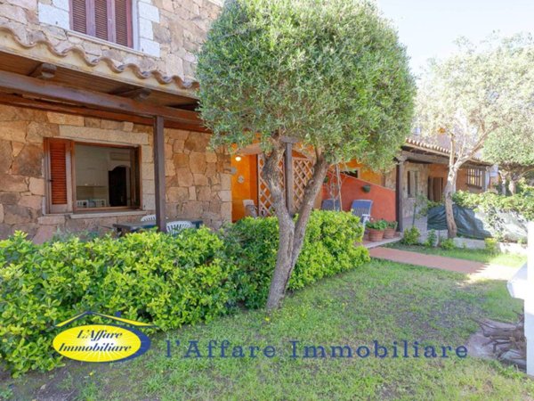 appartamento in vendita a San Teodoro(SS) in zona Monte Petrosu
