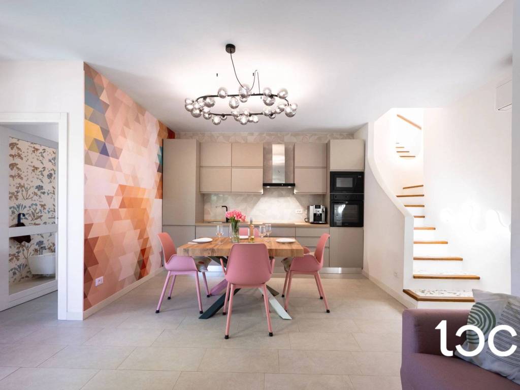 casa indipendente in vendita a San Teodoro(SS) in zona La Cinta