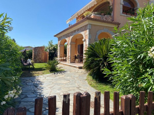 appartamento in vendita a San Teodoro(SS) in zona La Cinta