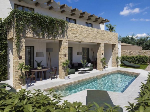 casa indipendente in vendita a San Teodoro(SS) in zona San Teodoro centro