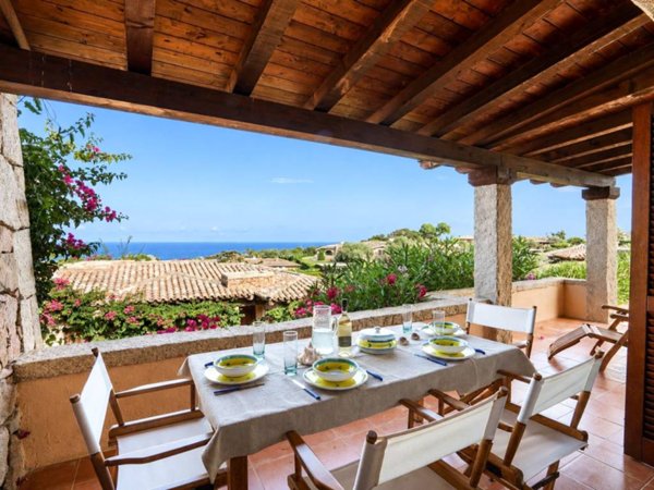 casa indipendente in vendita a San Teodoro(SS) in zona Lu Impostu