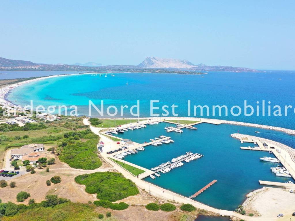 casa indipendente in vendita a San Teodoro(SS) in zona San Teodoro centro