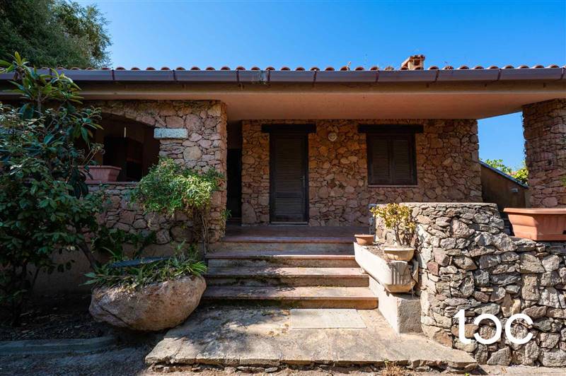 casa indipendente in vendita a San Teodoro(SS) in zona San Teodoro centro