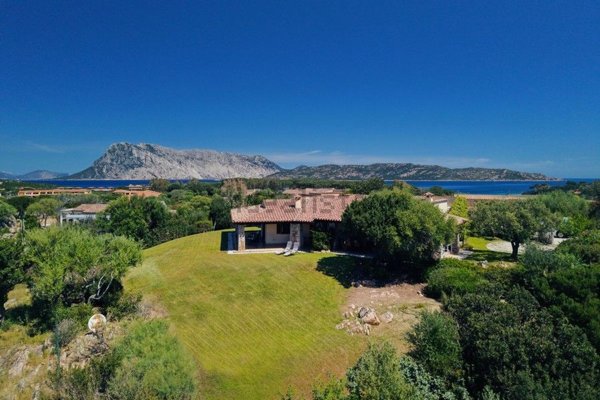casa indipendente in vendita a San Teodoro(SS) in zona Capo Coda Cavallo