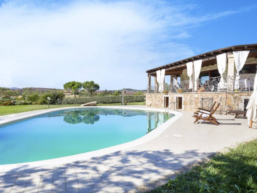 casa indipendente in vendita a San Teodoro(SS) in zona Capo Coda Cavallo