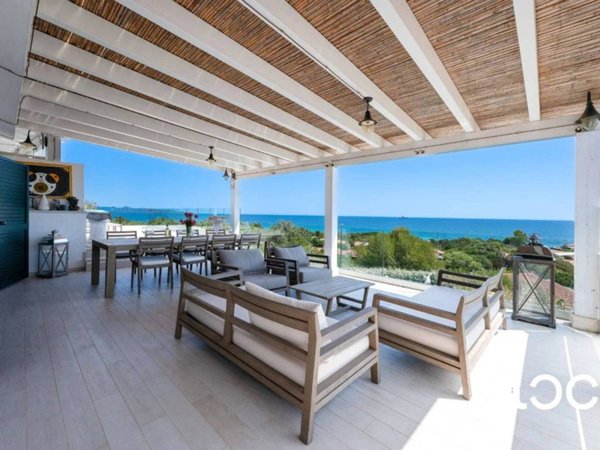 casa indipendente in vendita a San Teodoro(SS) in zona San Teodoro centro