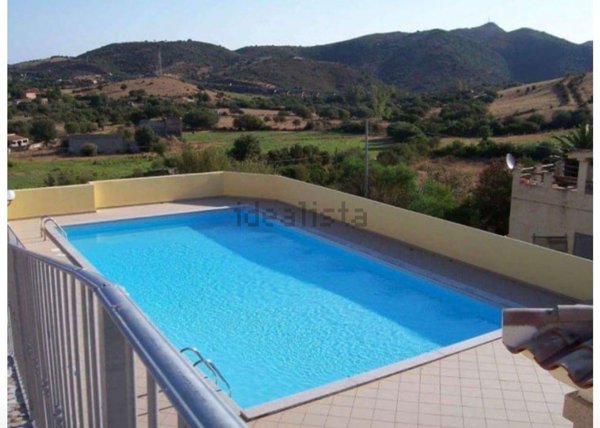 casa indipendente in vendita a San Teodoro(SS) in zona Franculacciu