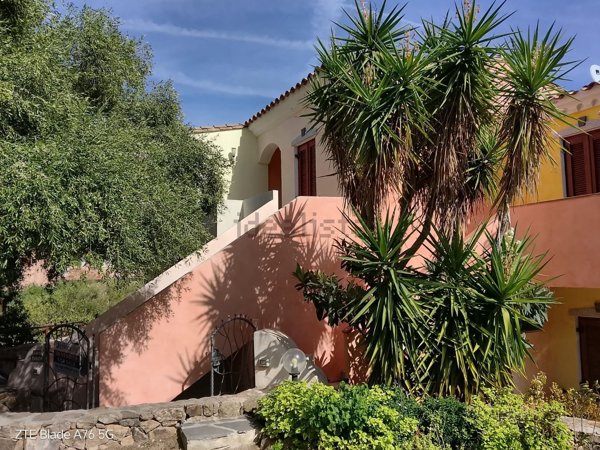 appartamento in vendita a San Teodoro(SS) in zona Lu Fraili