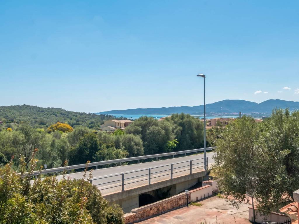 casa indipendente in vendita a San Teodoro(SS) in zona Lu Fraili