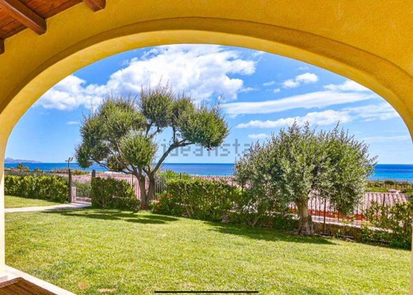 casa indipendente in vendita a San Teodoro(SS) in zona Costa Caddu