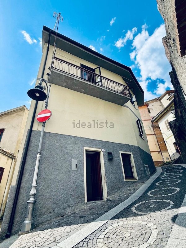 casa indipendente in vendita ad Aritzo