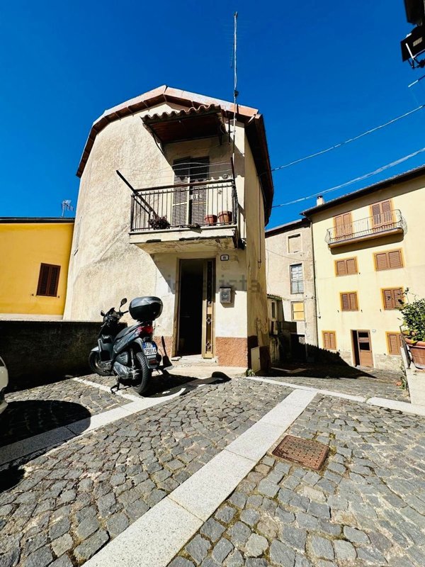 casa indipendente in vendita ad Aritzo