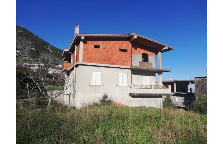 appartamento in vendita ad Arzana