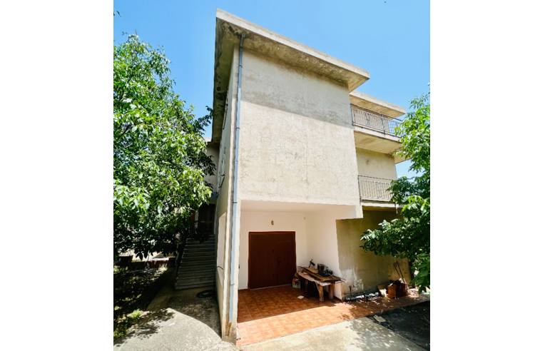 casa indipendente in vendita ad Arzana
