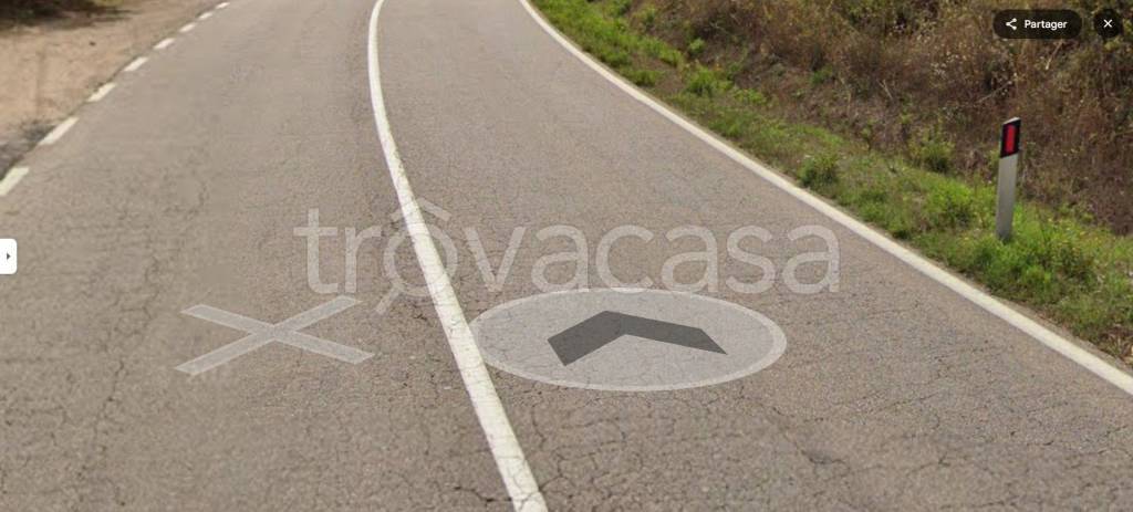 locale commerciale in vendita ad Arzana