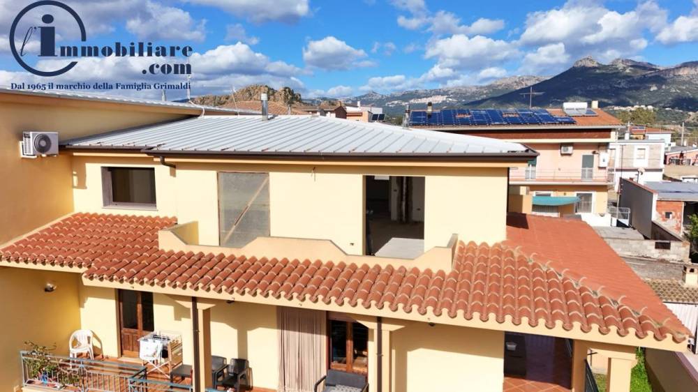 appartamento in vendita ad Arzana