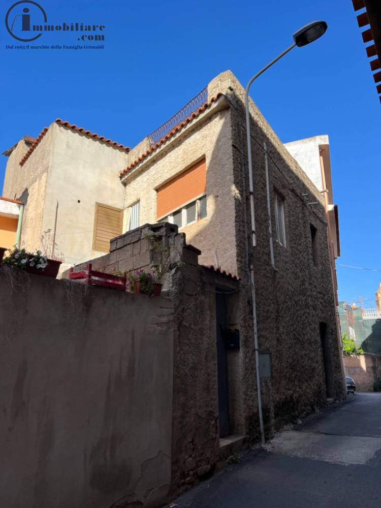 casa indipendente in vendita a Bari Sardo