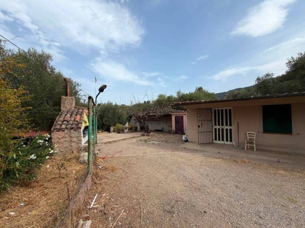 casa indipendente in vendita a Bari Sardo