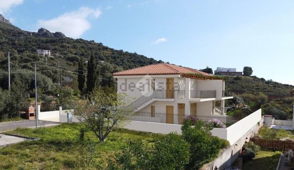 appartamento in vendita a Baunei in zona Santa Maria Navarrese