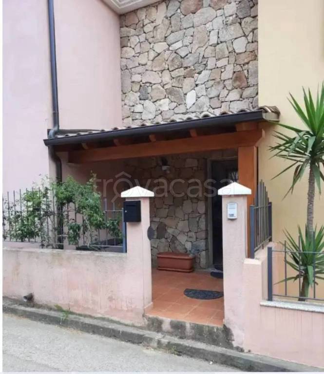 casa indipendente in vendita a Baunei